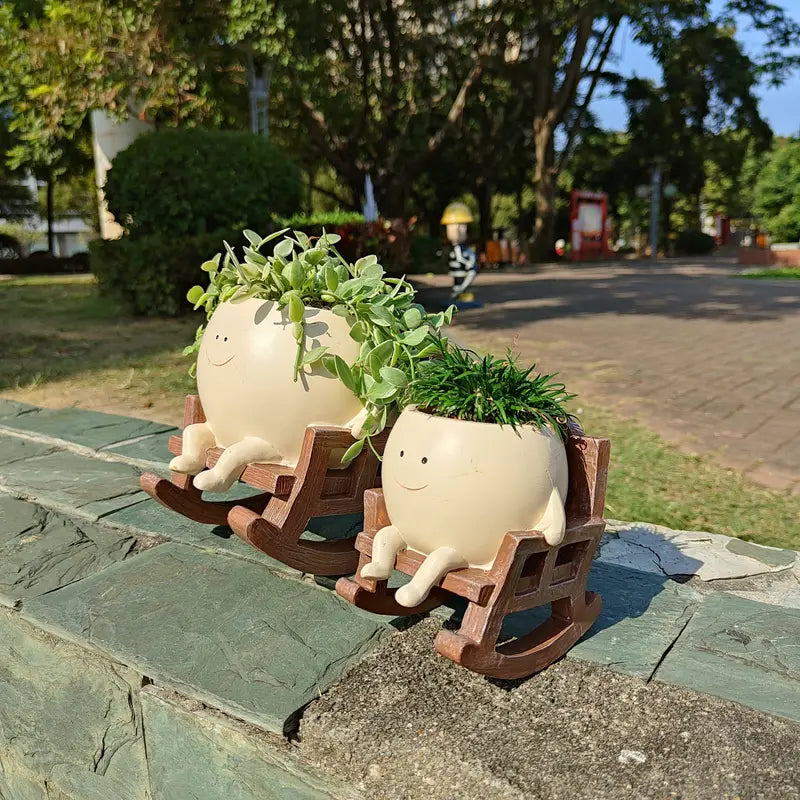 Sallanan Sandalye Smiley Pot